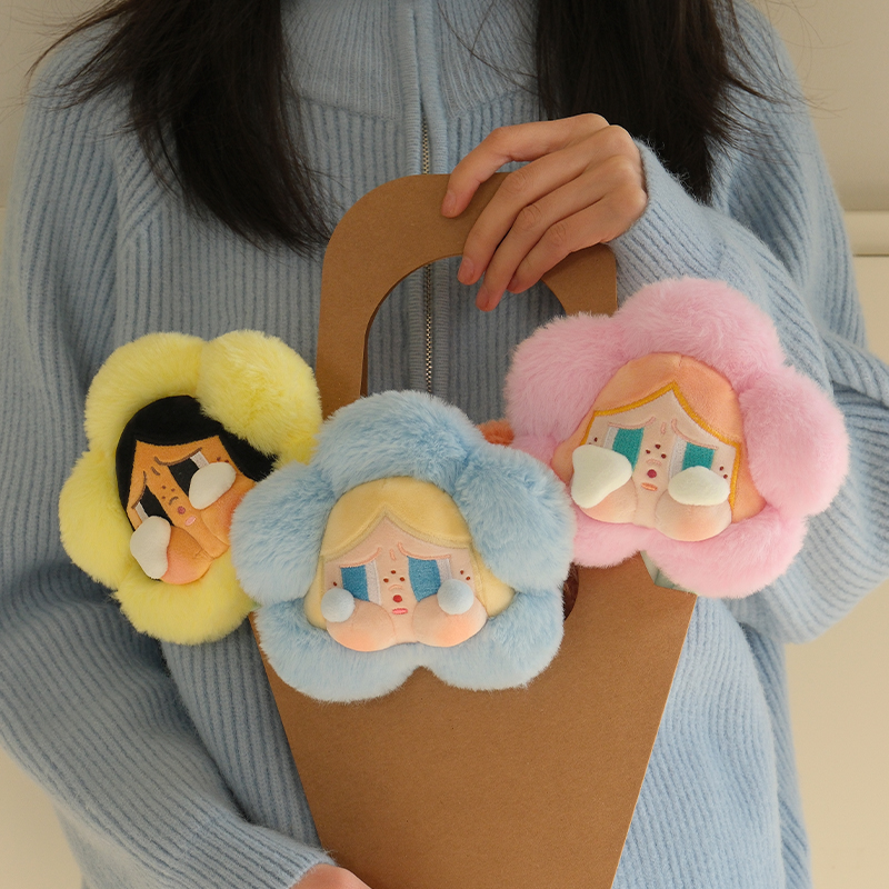 CRYBABY "Sad Club Series" Cajas Misteriosas de Flores de Peluche