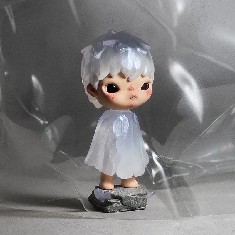 "Hirono - Colección ""Reshape"" Cajas Misteriosas de Figuras Coleccionables   "