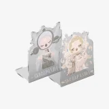 POP MART-En compras de +$2999: SKULLPANDA - Colección"Donde Habita el Tiempo"Sujetalibros de Acrílico - Banner 1